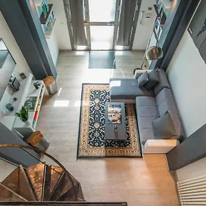  Apartment The Loft Gallery By Giulia