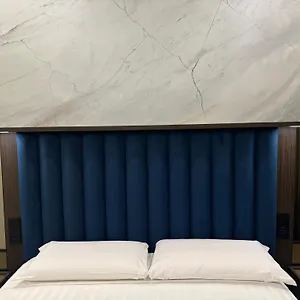  Apartment Santa Maria Maggiore Luxury